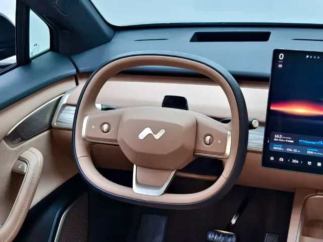 Onvo L60 — Фото автомобиля 15