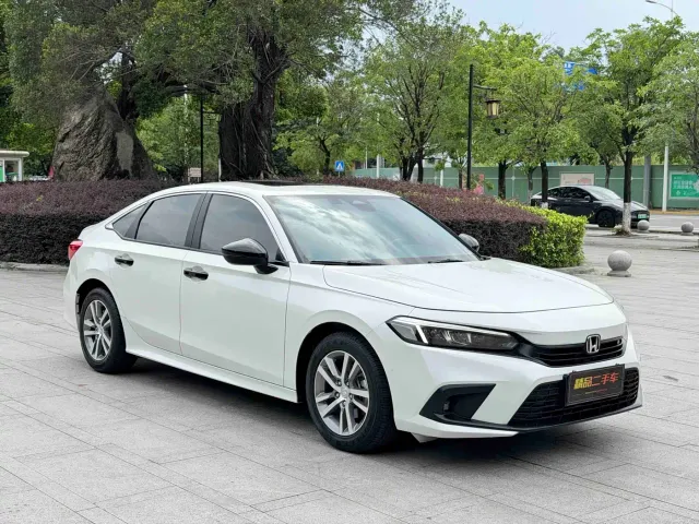 Honda Civic — Фото автомобиля 3