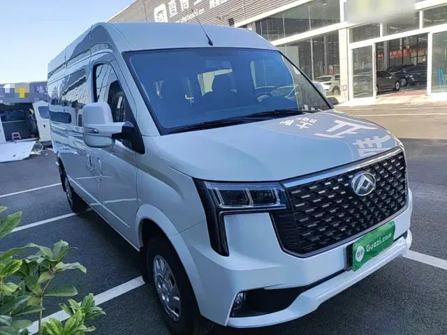 Maxus Xintu V80 — Фото автомобиля 3