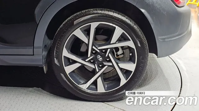 Hyundai Kona Kona (New) — Фото автомобиля 21