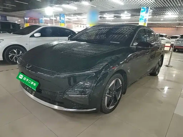 Фотография автомобиля — Wuling Starlight