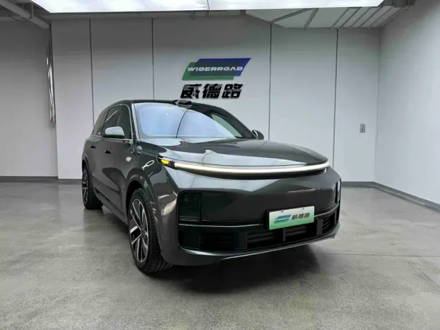 Li Auto L9 — Фото автомобиля 2