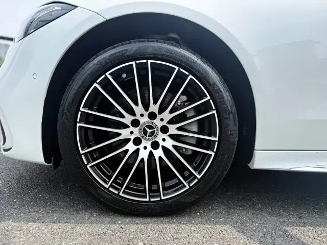 Mercedes-Benz C-Class — Фото автомобиля 3