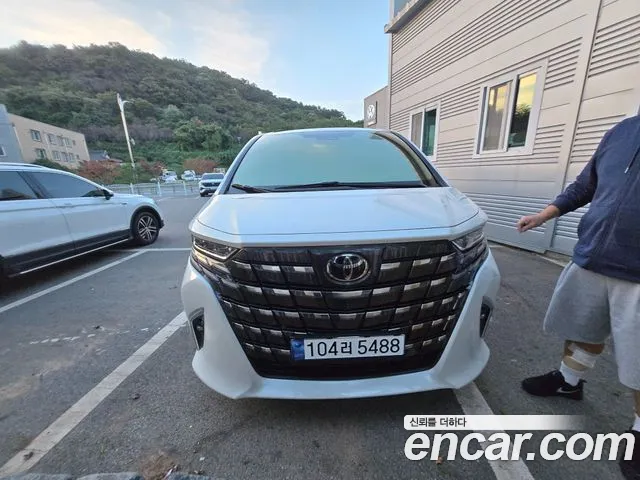 Фотография автомобиля — Toyota Alphard 4th Gen