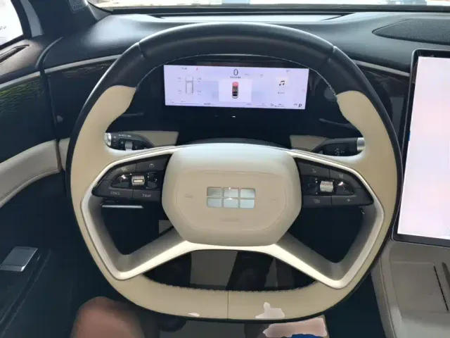 Geely Galaxy L7 — Фото автомобиля 10