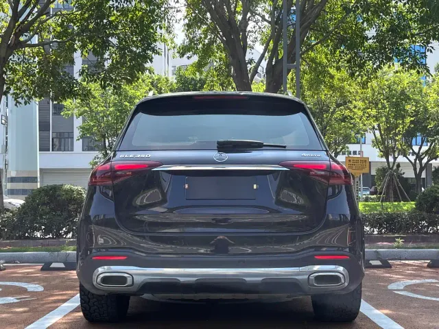 Mercedes-Benz GLE-Class — Фото автомобиля 8