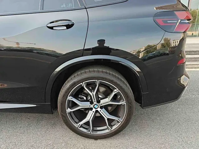 BMW X5 — Фото автомобиля 7