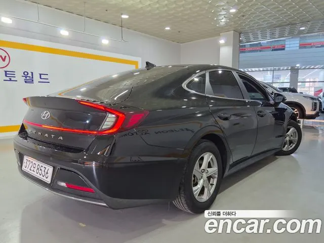 Hyundai Sonata — Фото автомобиля 2