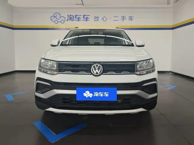 Volkswagen T-Cross — Фото автомобиля 2