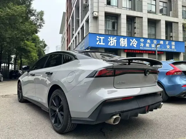 Changan UNI-V — Фото автомобиля 18