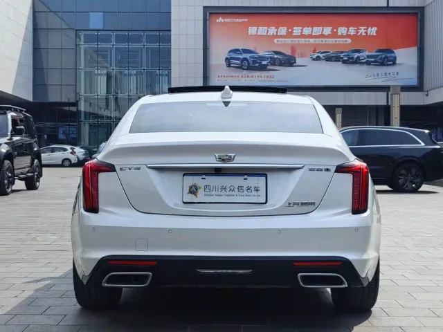 Cadillac CT5 — Фото автомобиля 6