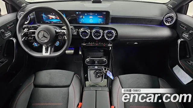 Mercedes-Benz A-Class W177 — Фото автомобиля 10