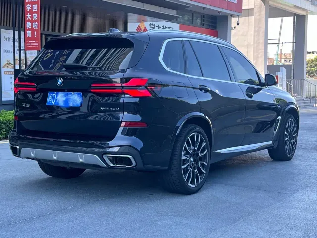 BMW X5 — Фото автомобиля 12