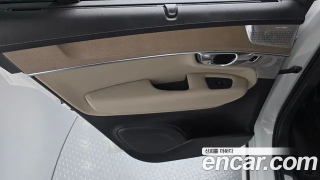 Volvo XC90 2nd Gen — Фото автомобиля 25