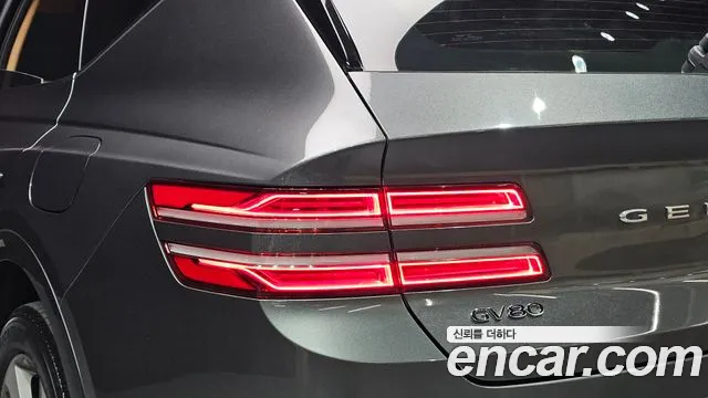 Genesis GV80 — Фото автомобиля 8