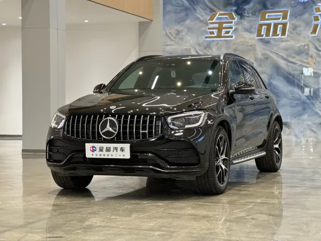 Фотография автомобиля — Mercedes-Benz GLC-Class AMG