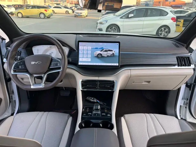 BYD Song PLUS — Фото автомобиля 7