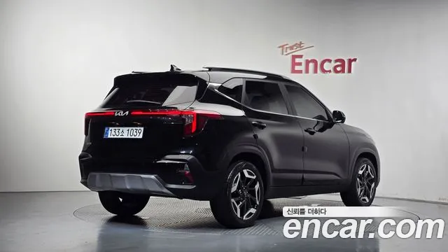 Kia Seltos — Фото автомобиля 2