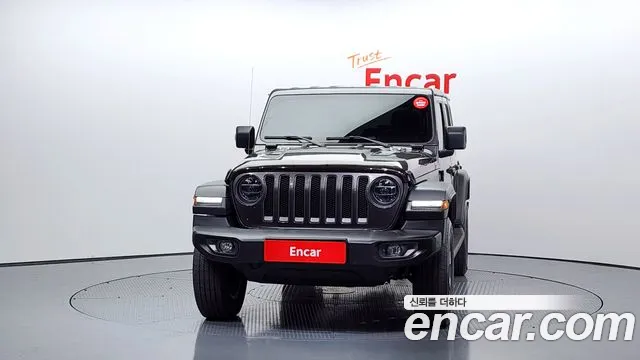 Jeep Wrangler JL — Фото автомобиля 3