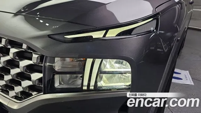Hyundai Santafe — Фото автомобиля 21