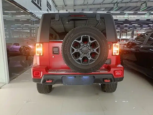 BAIC BJ40 — Фото автомобиля 5