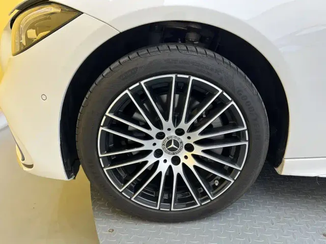 Mercedes-Benz C-Class — Фото автомобиля 9