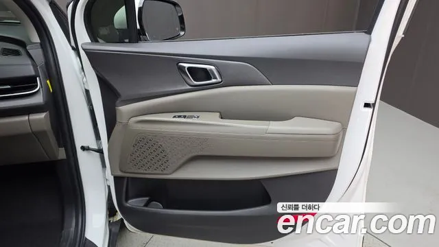 Kia Carnival 4th Gen — Фото автомобиля 14