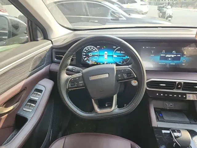 Jetour X90 Plus — Фото автомобиля 11