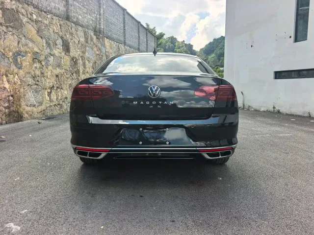 Volkswagen Magotan — Фото автомобиля 12