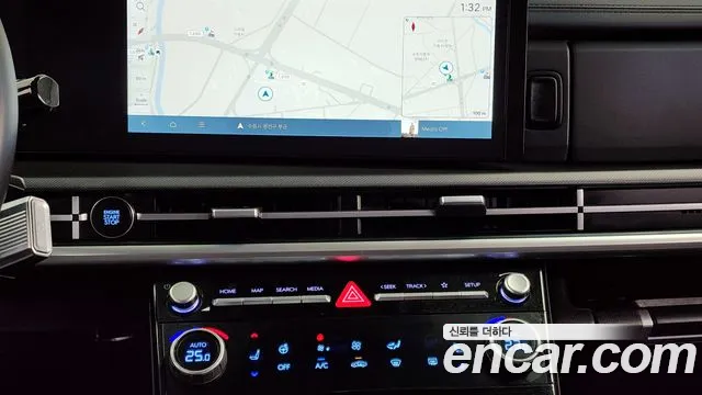 Hyundai Santafe Santa Fe (MX5) Бензин 2.5T 4WD — Фото автомобиля 14