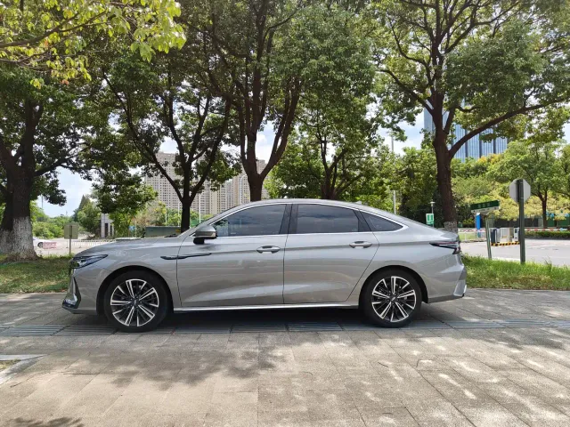 Chery Arrizo 8 — Фото автомобиля 16
