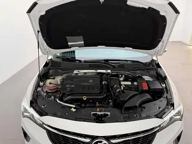 Buick Verano — Фото автомобиля 9