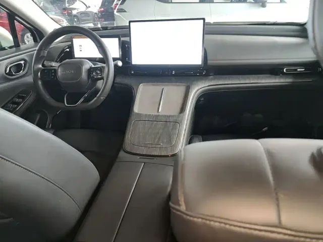 Aion AION S MAX 2024 70 Stellar Edition 54.6kWh — Фото автомобиля 9