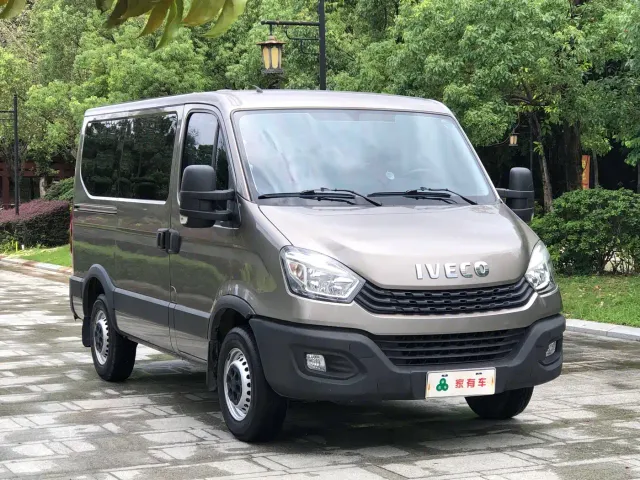 Iveco Daily — Фото автомобиля 3