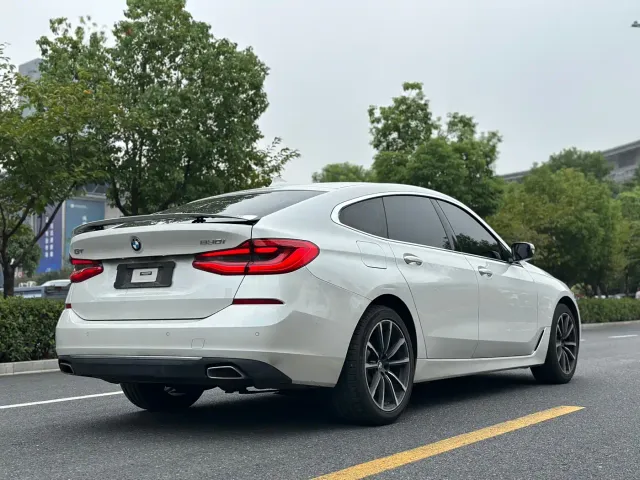 BMW 6 Series Gran Turismo — Фото автомобиля 22