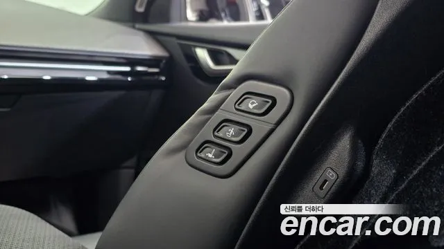 Kia EV6 — Фото автомобиля 28
