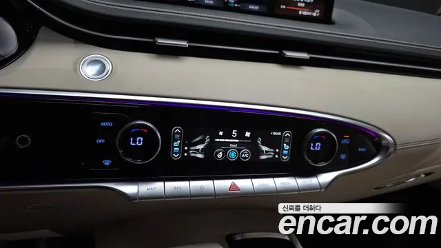 Genesis GV70 2.5T Бензин AWD — Фото автомобиля 4
