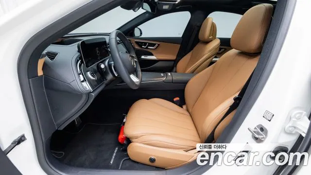 Mercedes-Benz E-Class — Фото автомобиля 10