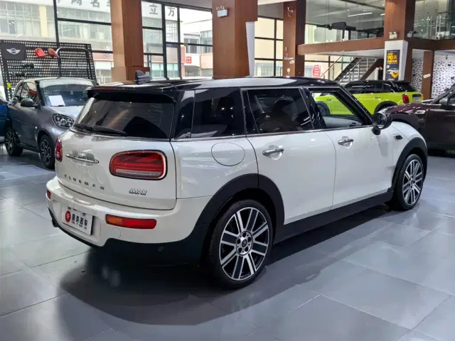 MINI Clubman — Фото автомобиля 5