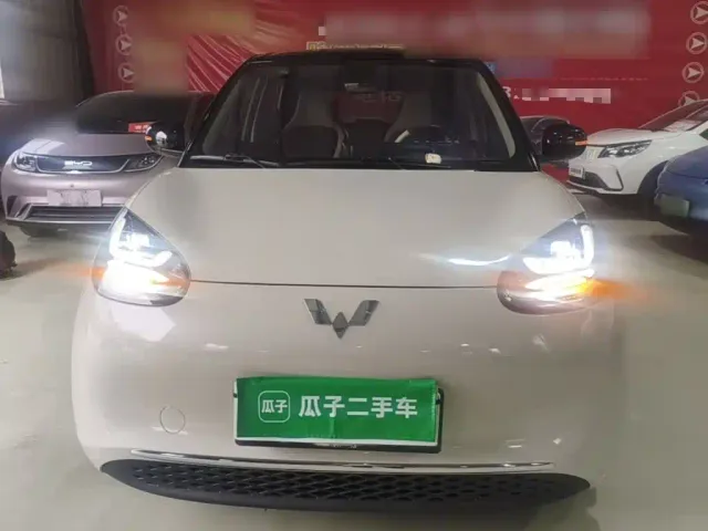 Wuling Bingo — Фото автомобиля 2