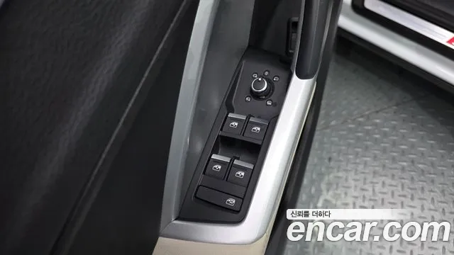Audi Q3 35 TDI Premium — Фото автомобиля 6