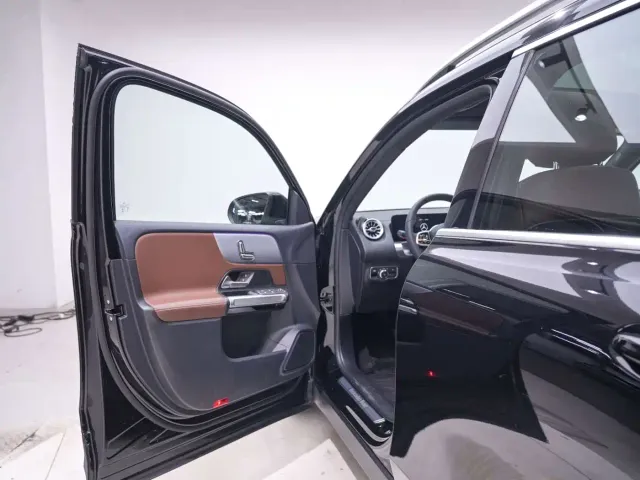 Mercedes-Benz GLB-Class — Фото автомобиля 15