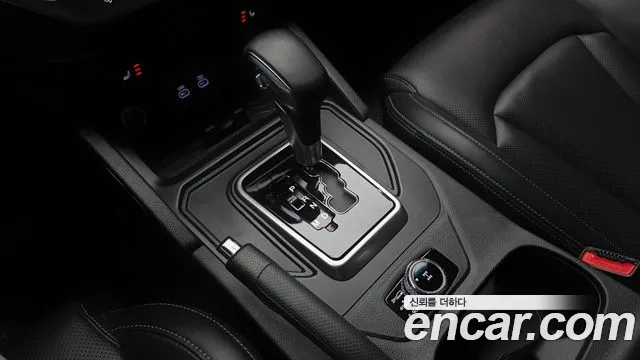 KG_Mobility_Ssangyong Rexton Новый Rexton Sport Дизель 2.2 4WD — Фото автомобиля 9