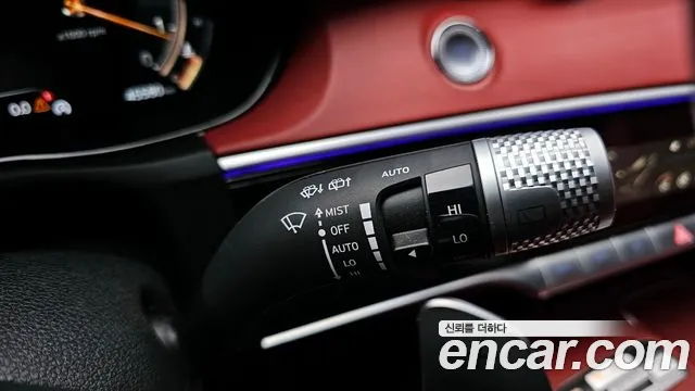 Genesis GV70 2.5T Бензин AWD — Фото автомобиля 15