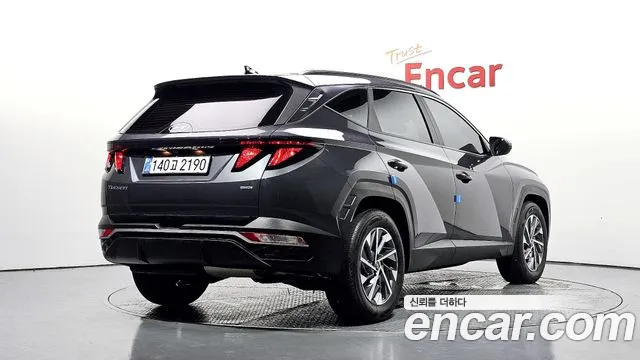 Hyundai Tucson Tucson (NX4) Дизель 2.0 4WD — Фото автомобиля 2