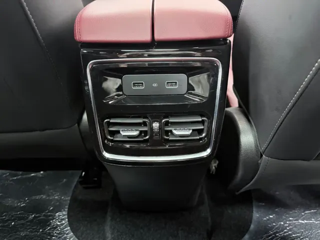 Jetour X70 Plus — Фото автомобиля 21