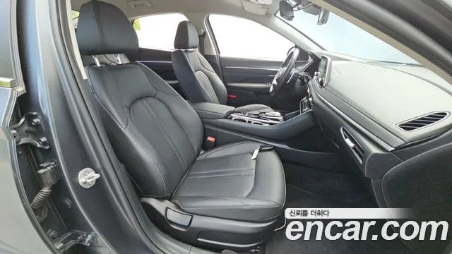 Hyundai Sonata Sonata (DN8) 2.0 LPG(Для проката) — Фото автомобиля 11