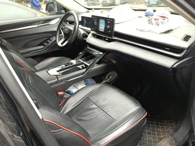 Haval H6 — Фото автомобиля 8