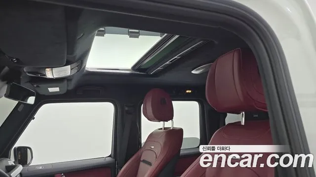 Mercedes-Benz G-Class — Фото автомобиля 12