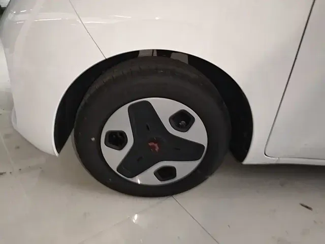 Wuling Zhiguang NEV — Фото автомобиля 22